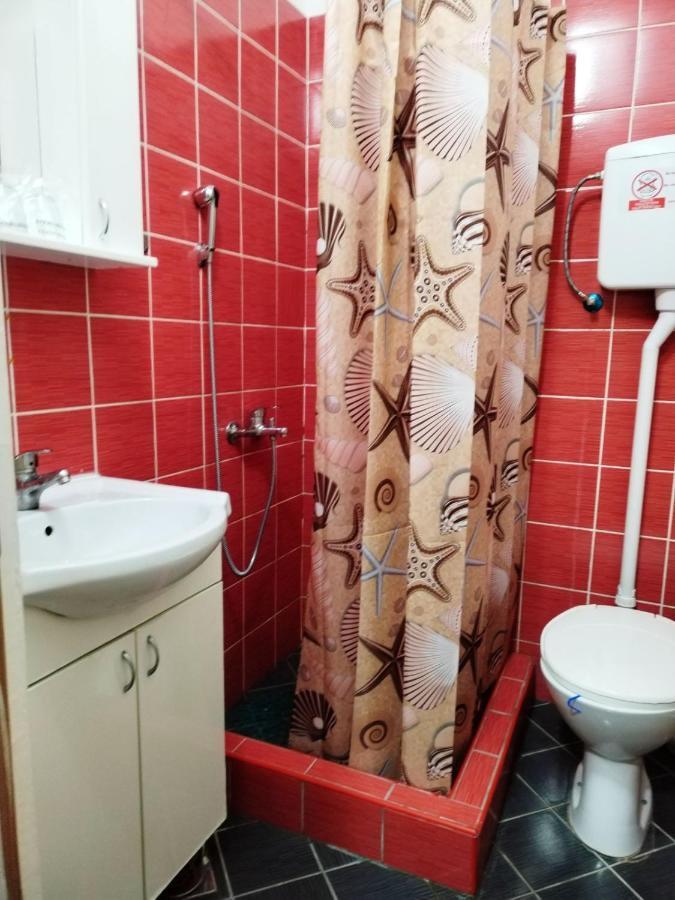 Fun Rooms Sobe Prenociste Borca المظهر الخارجي الصورة