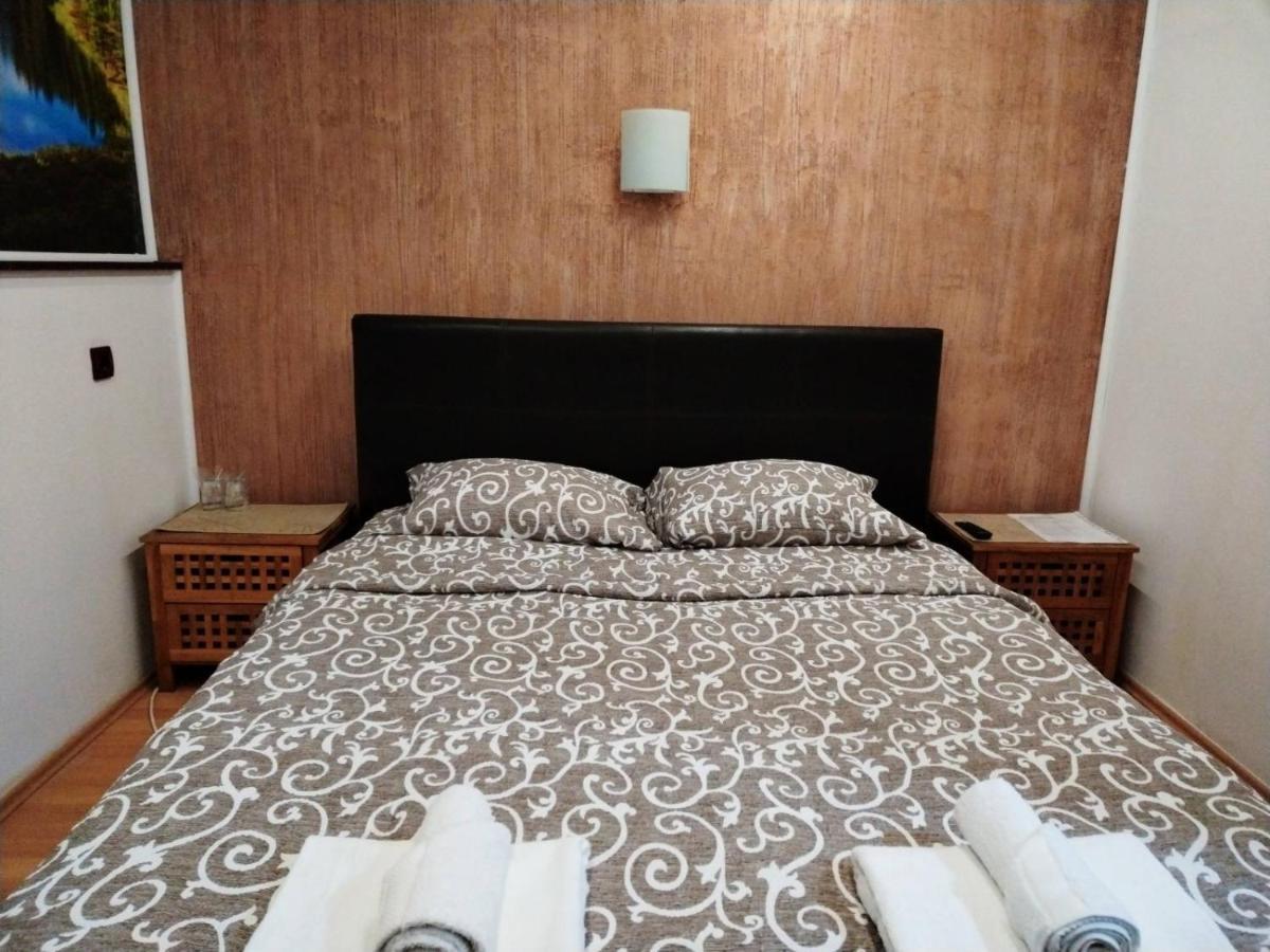 Fun Rooms Sobe Prenociste Borca المظهر الخارجي الصورة