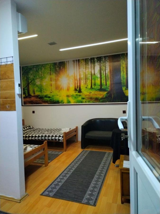 Fun Rooms Sobe Prenociste Borca المظهر الخارجي الصورة