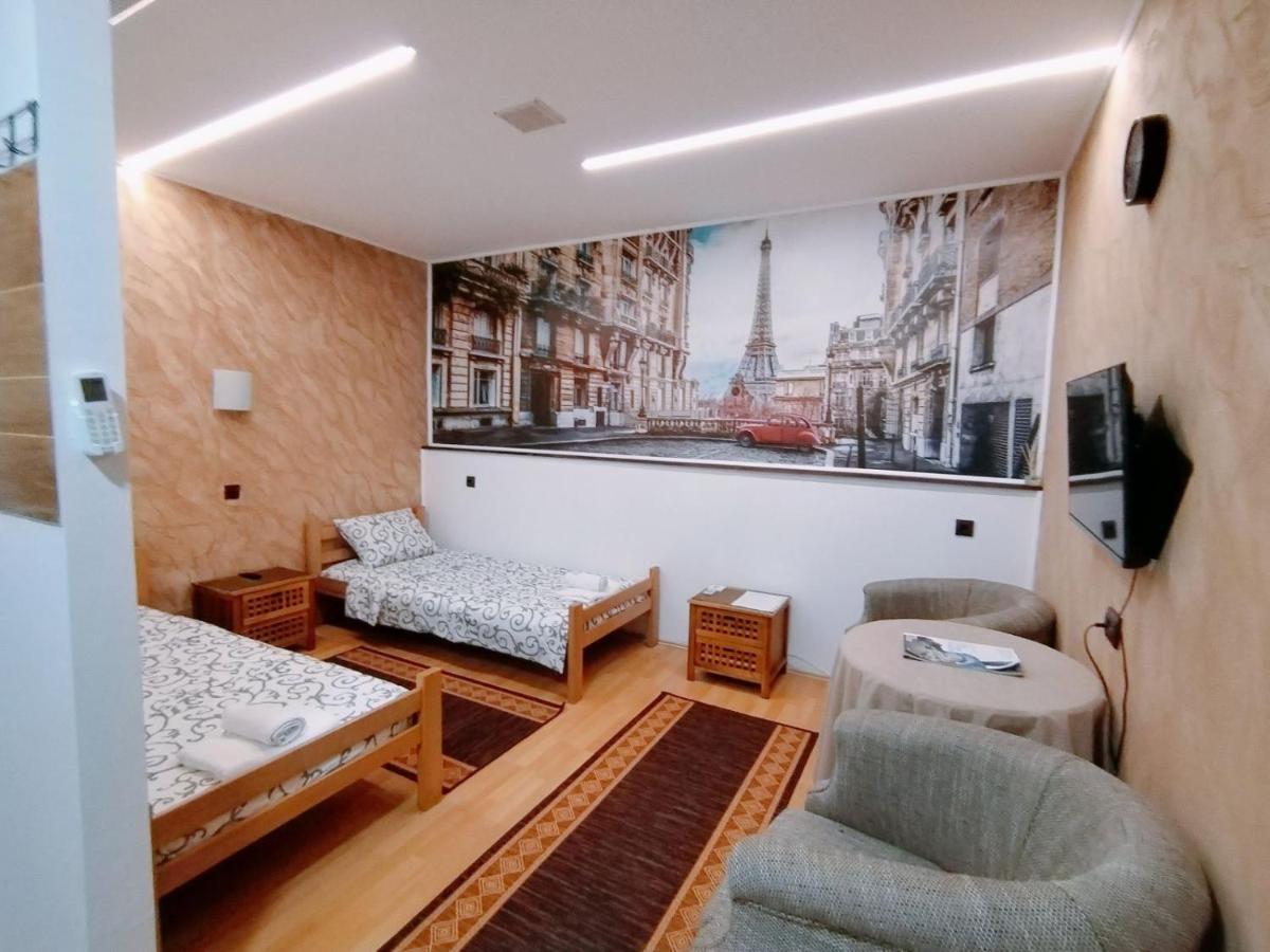Fun Rooms Sobe Prenociste Borca المظهر الخارجي الصورة